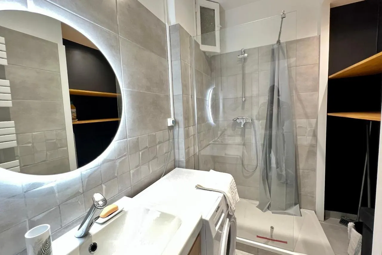 Apartamento The Jeanne D'Arc #Ey Grenoble 0*,  Francia